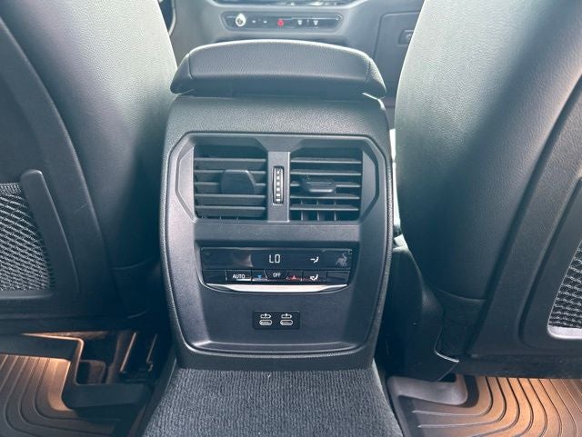 2023 BMW 3 Series 330i