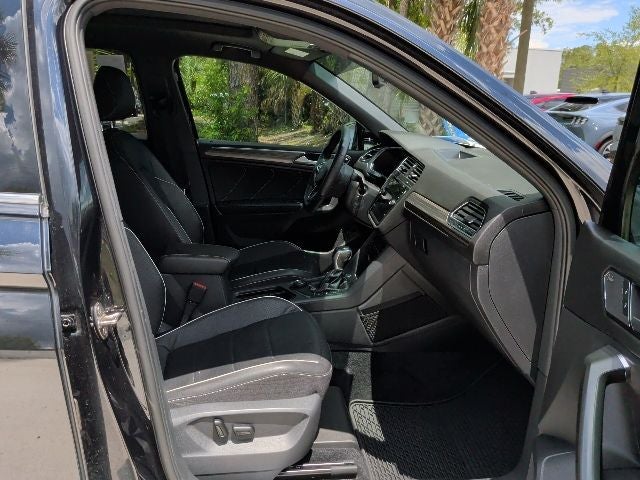 2022 Volkswagen Tiguan 2.0T SEL R-Line