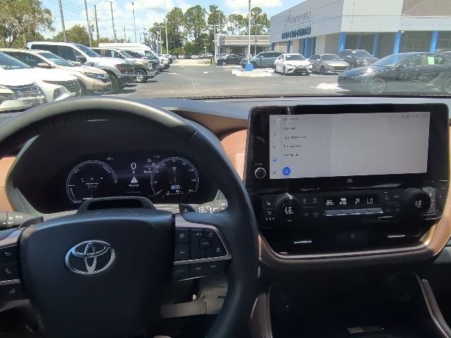 2024 Toyota Grand Highlander Hybrid MAX Platinum