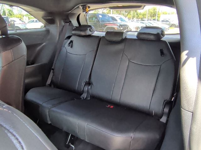 2025 Toyota Sienna Platinum 7 Passenger