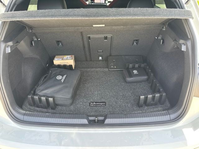 2022 Volkswagen Golf GTI 2.0T SE