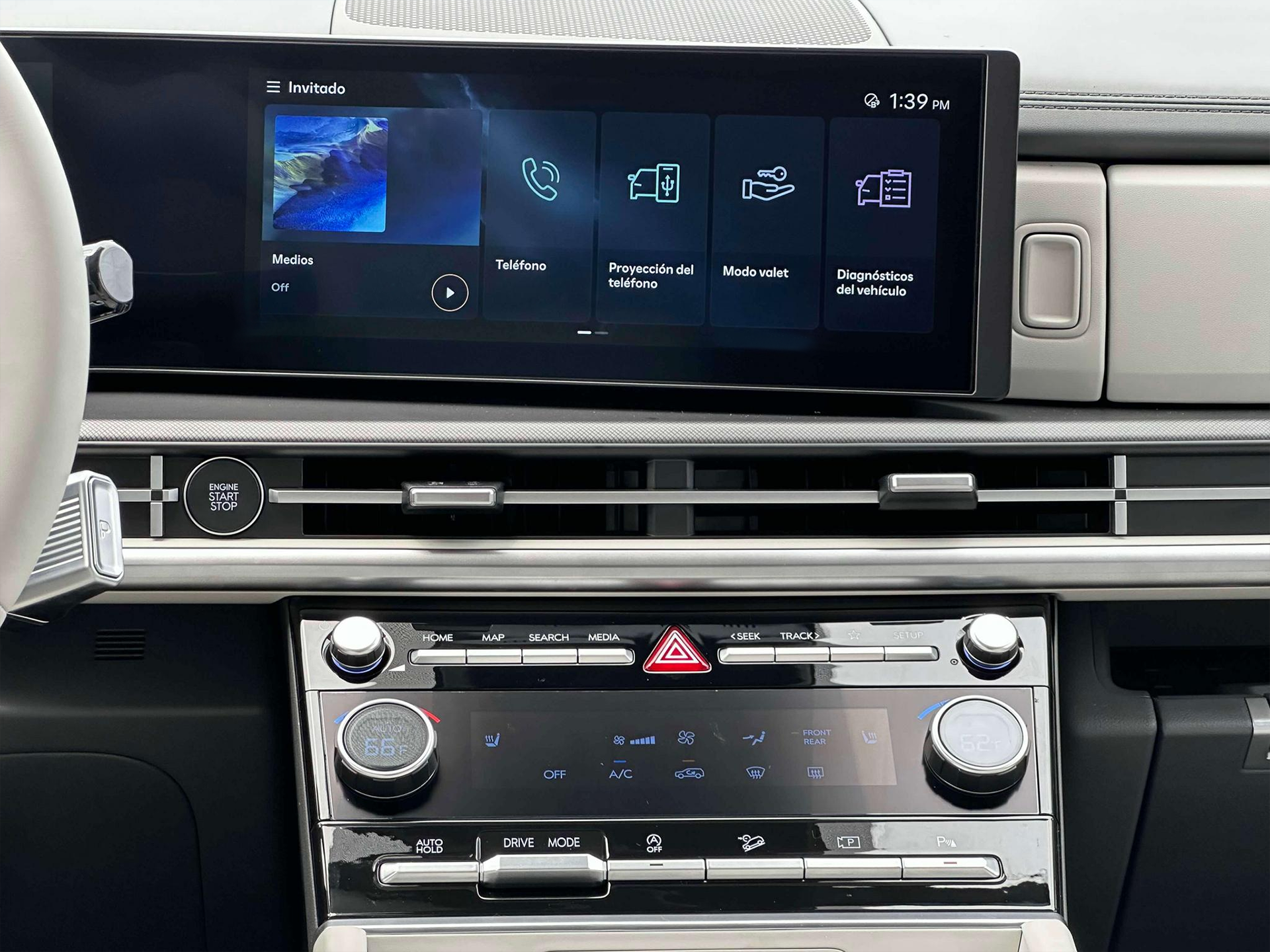 2025 Hyundai Santa Fe SEL FWD