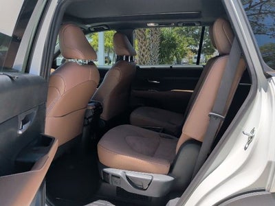 2024 Toyota Grand Highlander Hybrid MAX Platinum