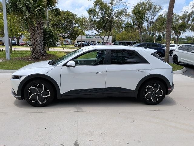 2022 Hyundai IONIQ 5 SE