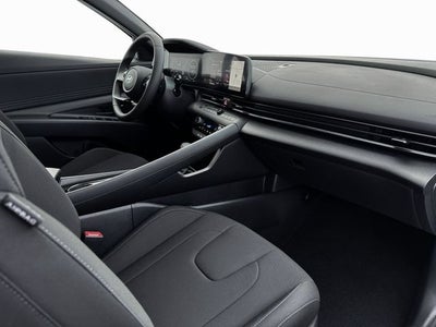 2025 Hyundai Elantra Hybrid SEL Sport