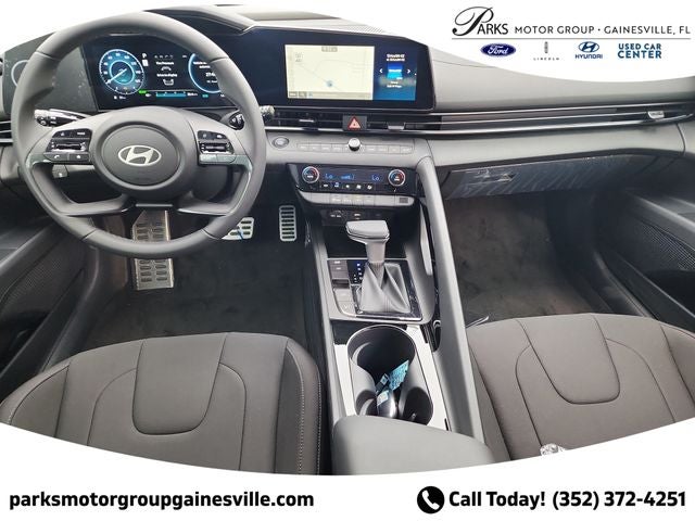 2025 Hyundai Elantra Hybrid SEL Sport