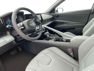 2025 Hyundai Elantra Hybrid Limited