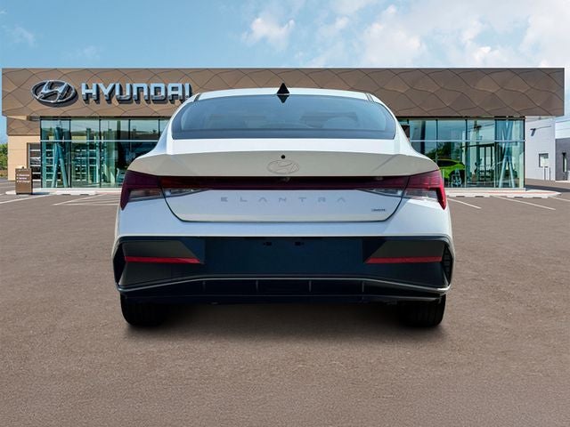 2025 Hyundai Elantra Hybrid Limited