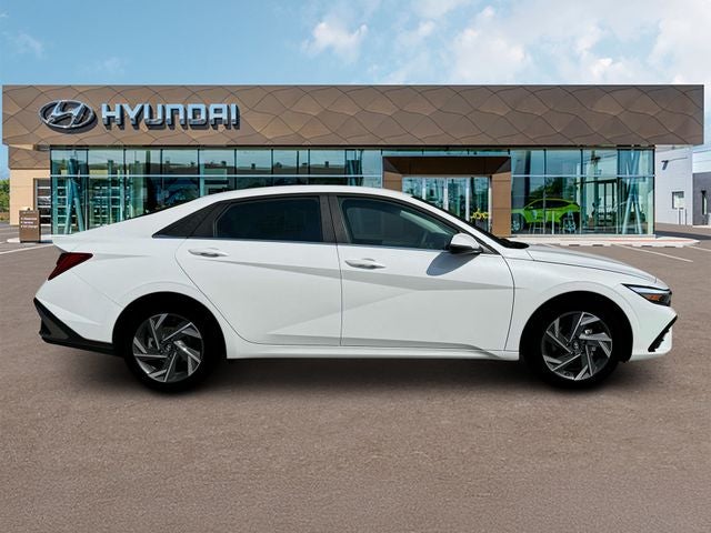 2025 Hyundai Elantra Hybrid Limited