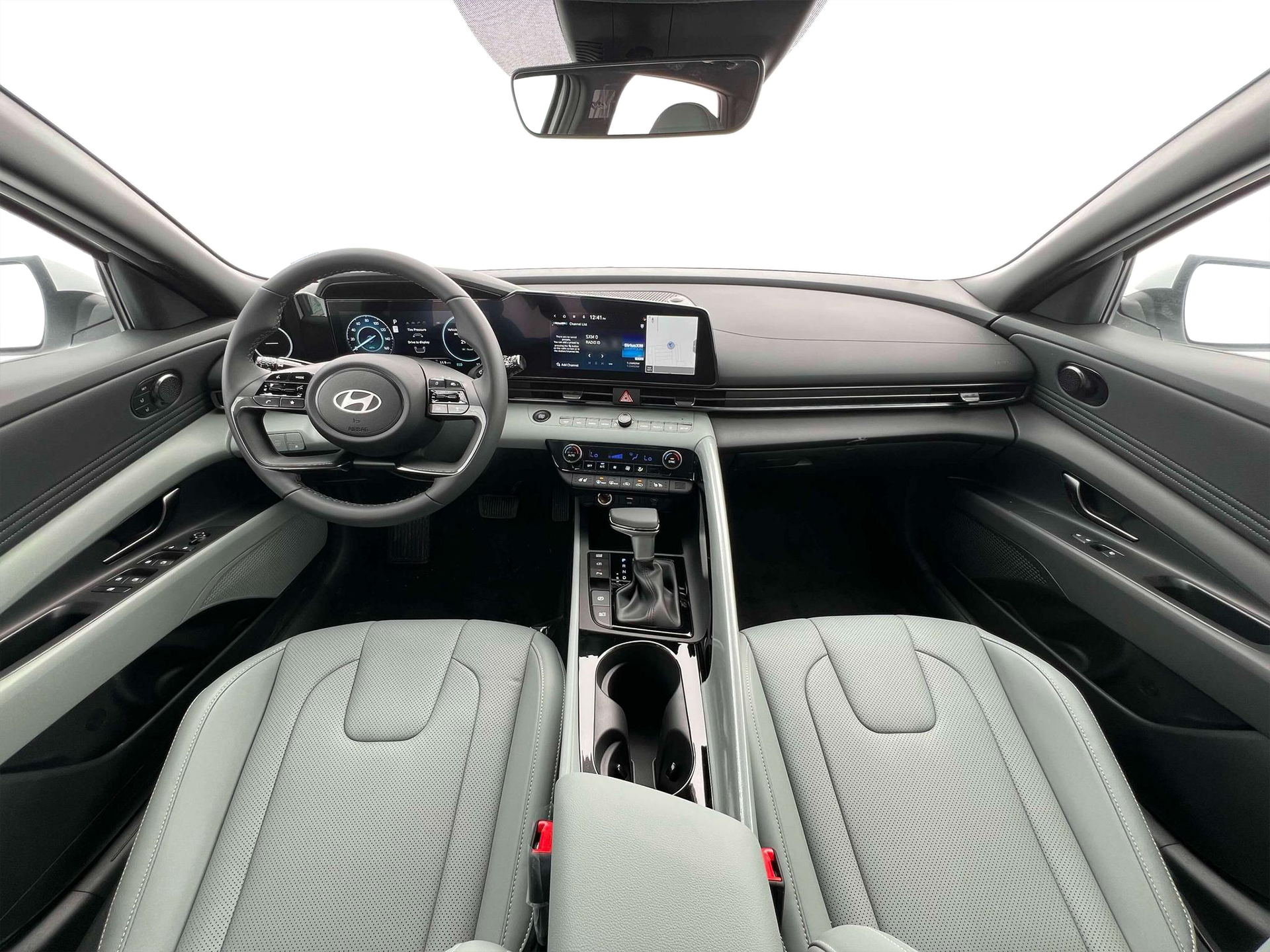 2025 Hyundai Elantra Hybrid Limited