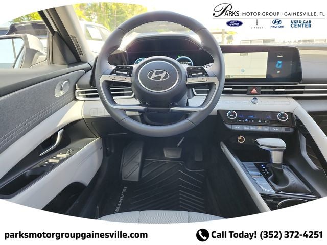2025 Hyundai Elantra Hybrid Limited