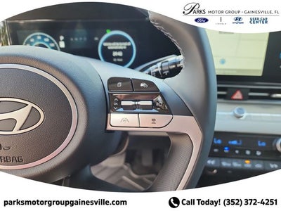 2025 Hyundai Elantra Hybrid Limited