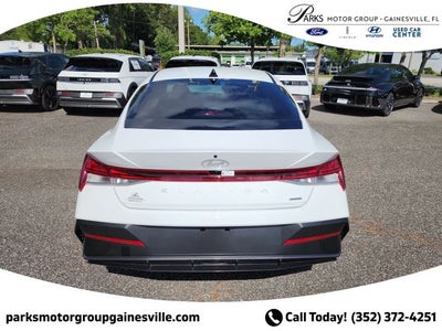 2025 Hyundai Elantra Hybrid Limited