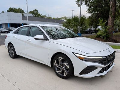 2025 Hyundai Elantra SEL Convenience