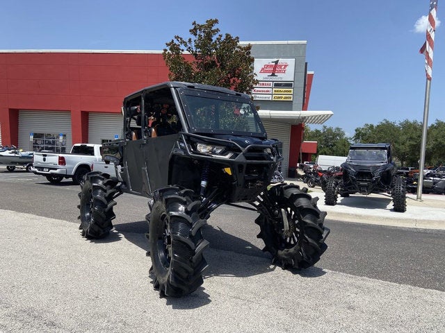 2021 Can-Am Defender MAX Lone Star HD10