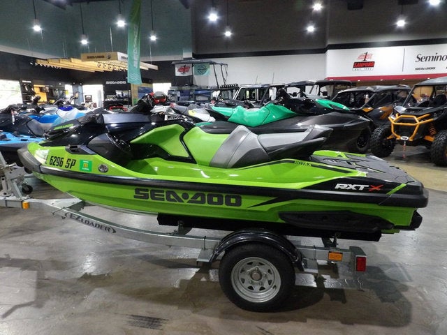 2020 Sea-Doo RXT-X 300 IBR & Sound System California Green And Black Base