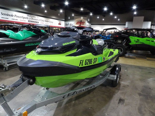 2020 Sea-Doo RXT-X 300 IBR & Sound System California Green And Black Base