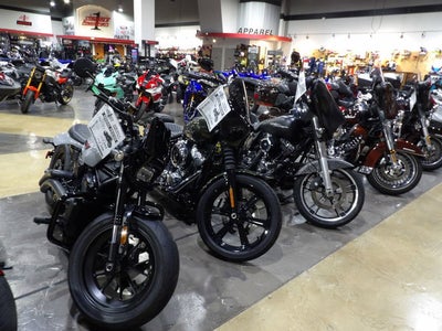 2017 Harley-Davidson FXDWG - Wide Glide FXDWG - Wide Glide
