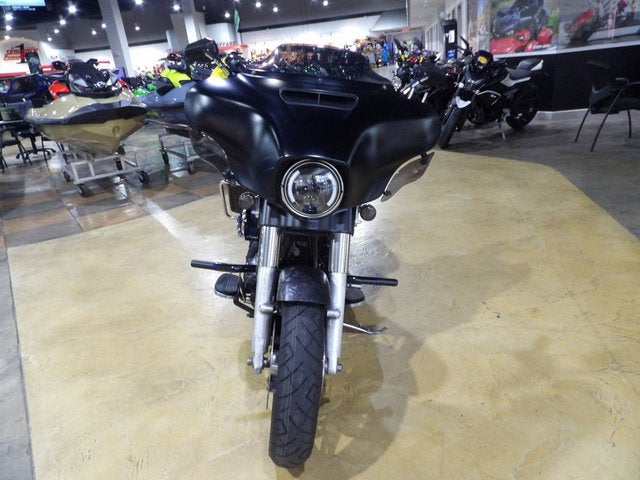 2014 Harley-Davidson FLHX - Street Glide Base
