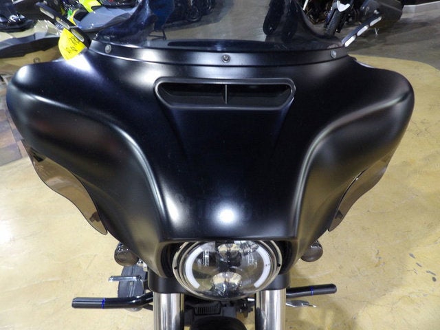 2014 Harley-Davidson FLHX - Street Glide Base