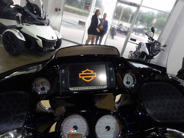 2015 Harley-Davidson FLTRXS - Road Glide Special Base