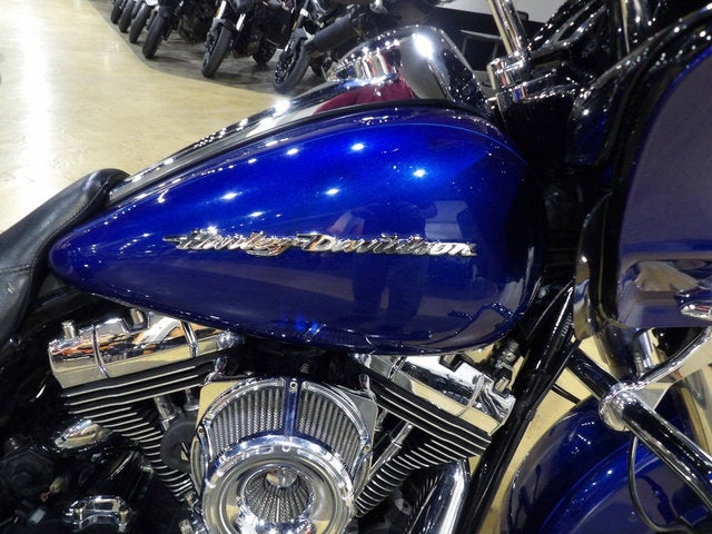 2015 Harley-Davidson FLTRXS - Road Glide Special Base