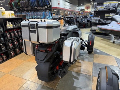 2025 Can-Am Canyon? XT