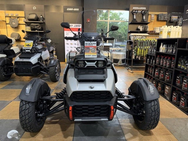 2025 Can-Am Canyon? XT