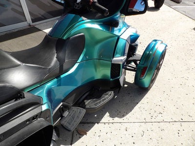 2017 Can-Am RD SPYDER RT S 1330 ACE SE6 PW 17 Base