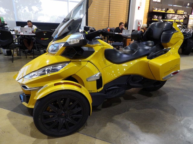 2015 Can-Am RD SPYDER RT S 1330 ACE SE6 CY 15 Base