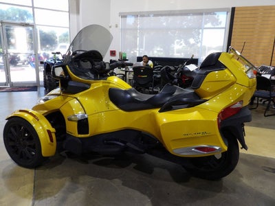 2015 Can-Am RD SPYDER RT S 1330 ACE SE6 CY 15 Base