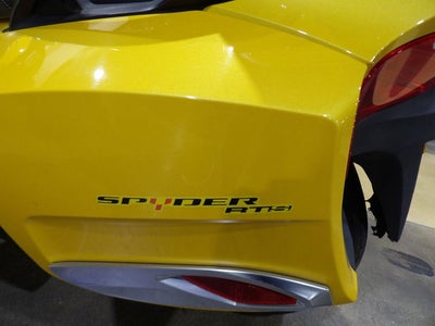 2015 Can-Am RD SPYDER RT S 1330 ACE SE6 CY 15 Base