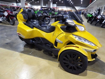 2015 Can-Am RD SPYDER RT S 1330 ACE SE6 CY 15 Base