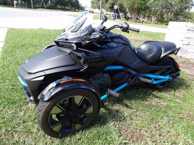 2022 Can-Am Spyder F3 RD S 1330 SE6 BK 22