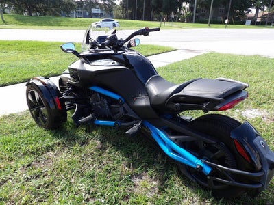 2022 Can-Am Spyder F3 RD S 1330 SE6 BK 22