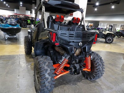 2023 Can-Am Maverick Sport X mr 1000R Base