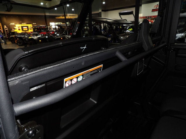 2026 Can-Am Defender MAX XT CAB HD11 With 10.25 in.display Base