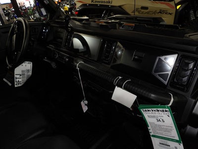 2026 Can-Am Defender MAX XT CAB HD11 With 10.25 in.display Base
