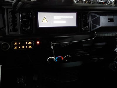 2026 Can-Am Defender MAX XT CAB HD11 With 10.25 in.display Base