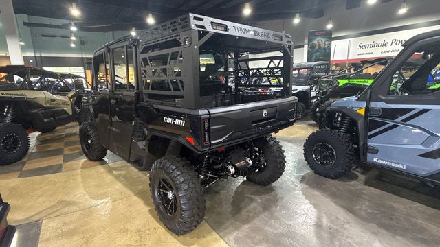 2026 Can-Am Defender MAX XT CAB HD11 With 10.25 in.display Base