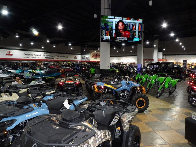 2022 Can-Am ATV RENEGADE XMR 1000R GY 22 X_MR Base