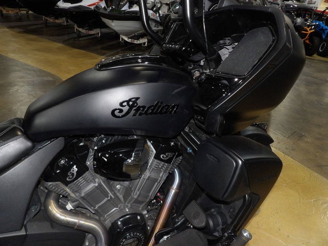 2023 Indian Pursuit Dark Horse with Premium Package Black Smok Base
