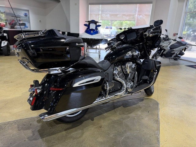 2025 Indian Roadmaster PowerPlus Limited 112 w/PowerBand Blac Base