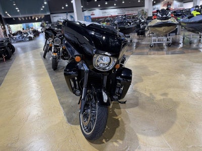 2025 Indian Roadmaster PowerPlus Limited 112 w/PowerBand Blac Base
