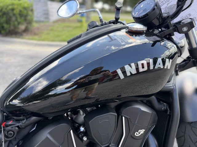 2025 Indian Scout Sixty Bobber Black Metallic Base