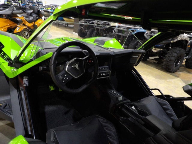 2025 Polaris Slingshot Slingshot SL AutoDrive Liquid Lime SL (AutoDrive)