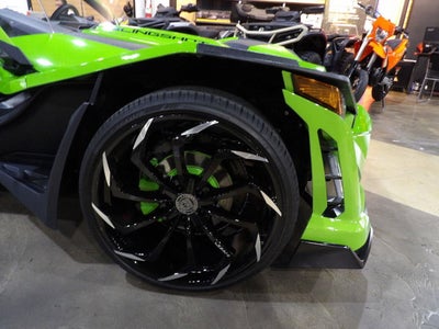 2025 Polaris Slingshot Slingshot SL AutoDrive Liquid Lime SL (AutoDrive)