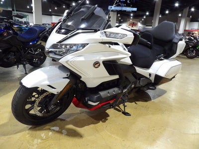 2020 Honda Gold Wing Tour Automatic DCT Pearl Glare White