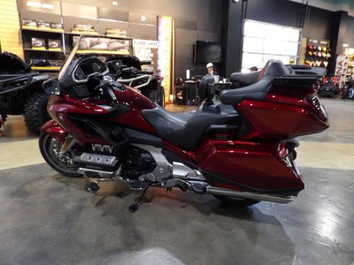 2023 Honda GOLDWING TOUR DCT Base