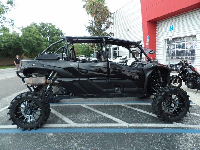 2025 Kawasaki Teryx KRX4 1000 Blackout Edition